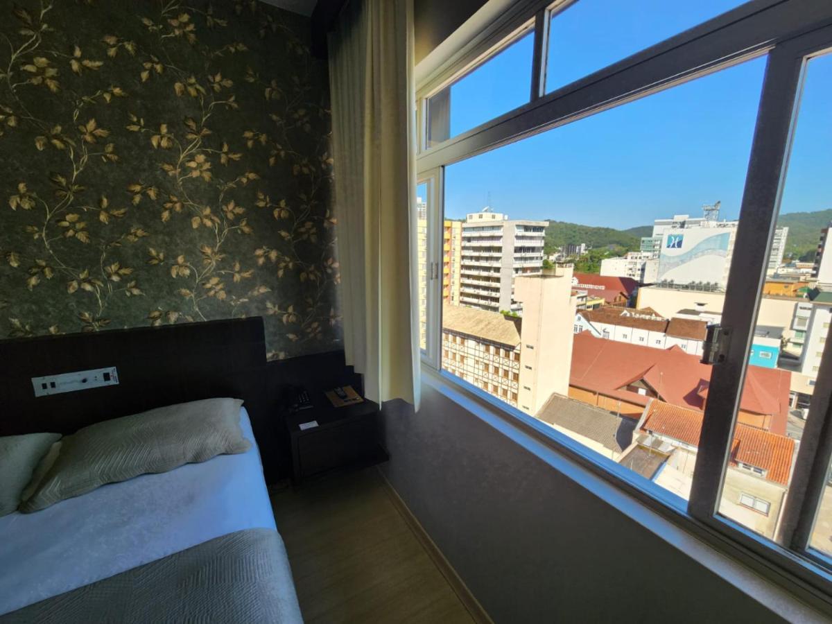 Hotel Europa Blumenau Εξωτερικό φωτογραφία